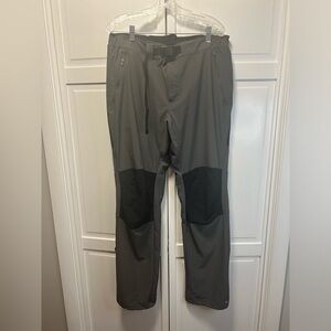 Columbia Titanium Dolomite Omni-Wick Belted Hiking Pants Size Mens XL Color Gray